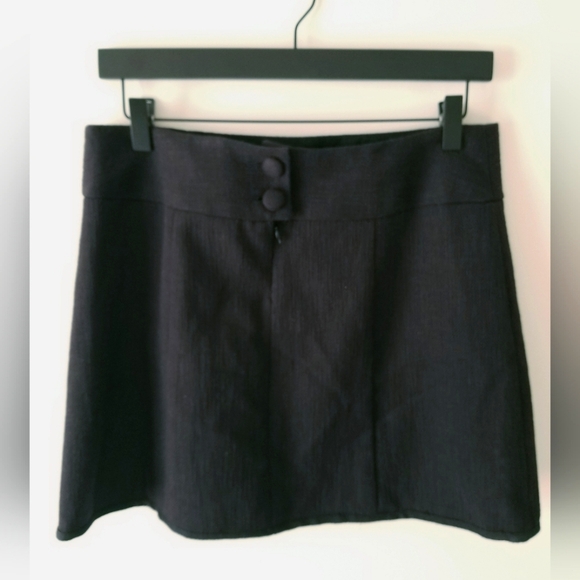 Nanette Lepore Skirt in Size 8 - Picture 2 of 3